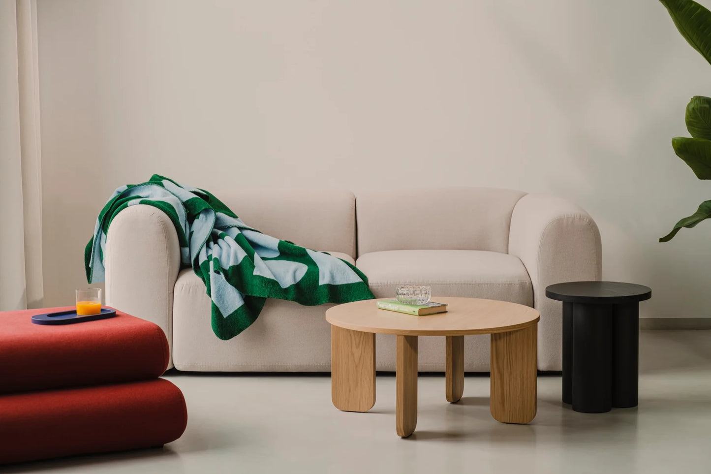 Flom Sofa 2-Seater