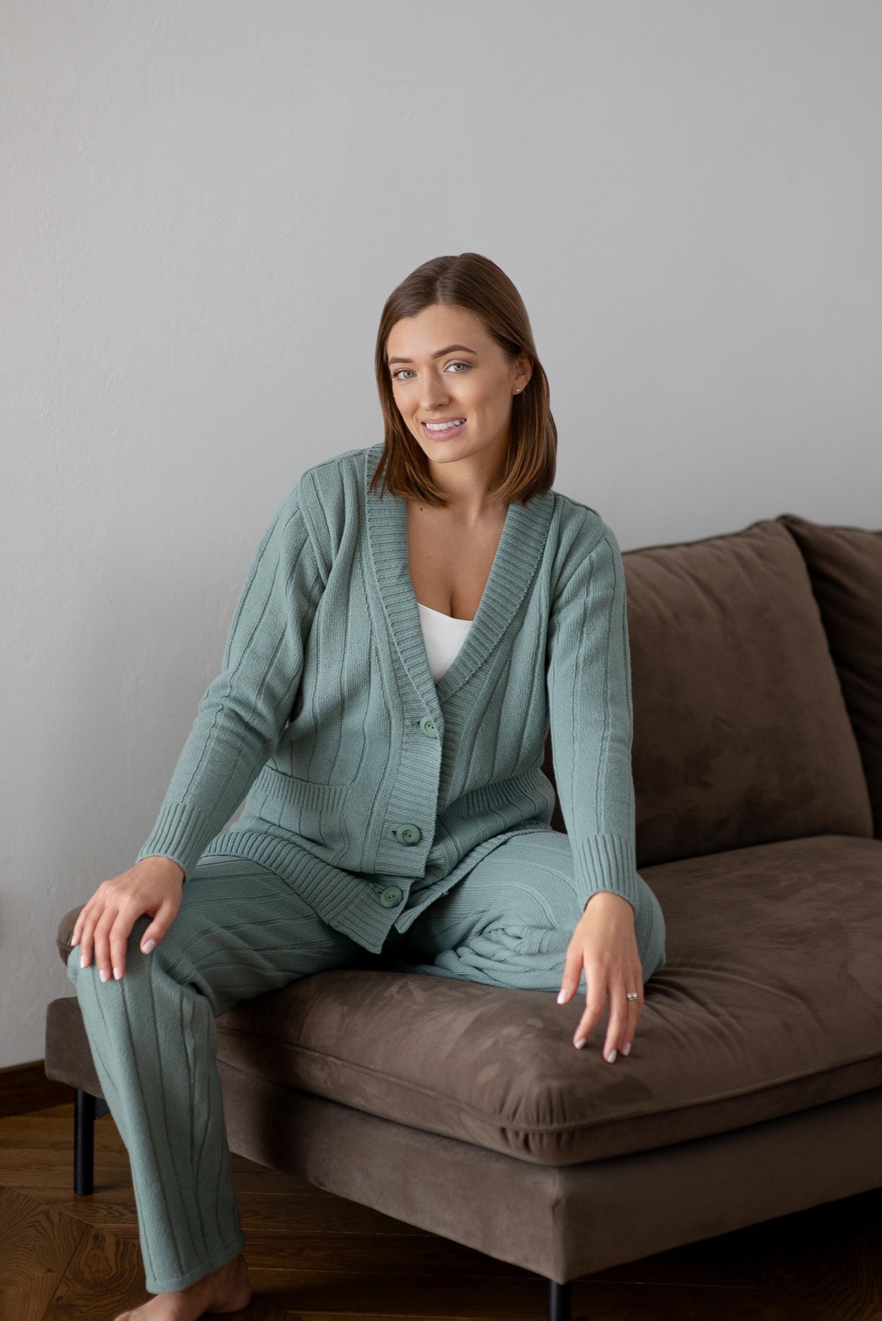 Elegant Wool Suit - Green