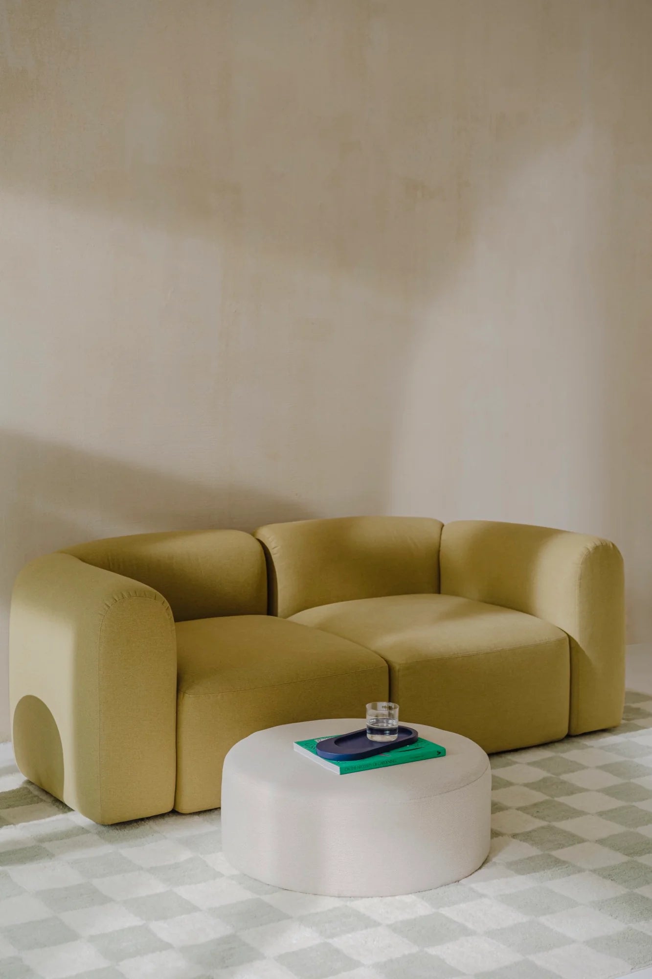 Flom Sofa 2-Seater