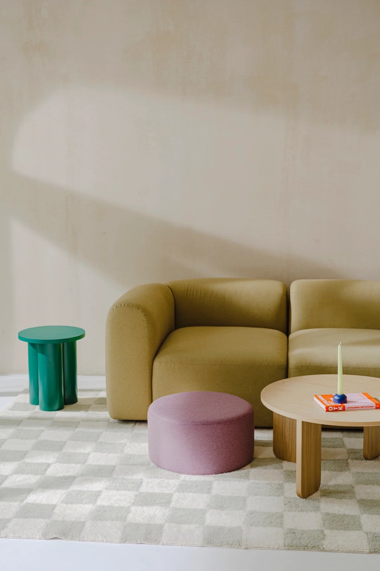 Flom Sofa 2-Seater