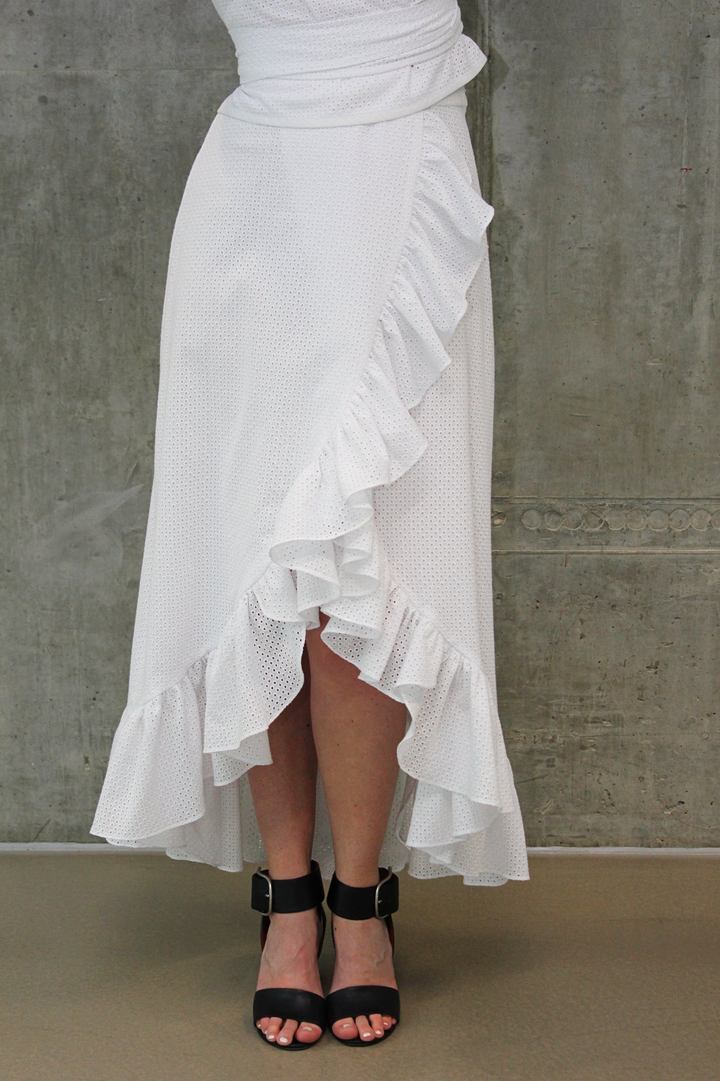 Dot-Cut-Out-Lace Skirt