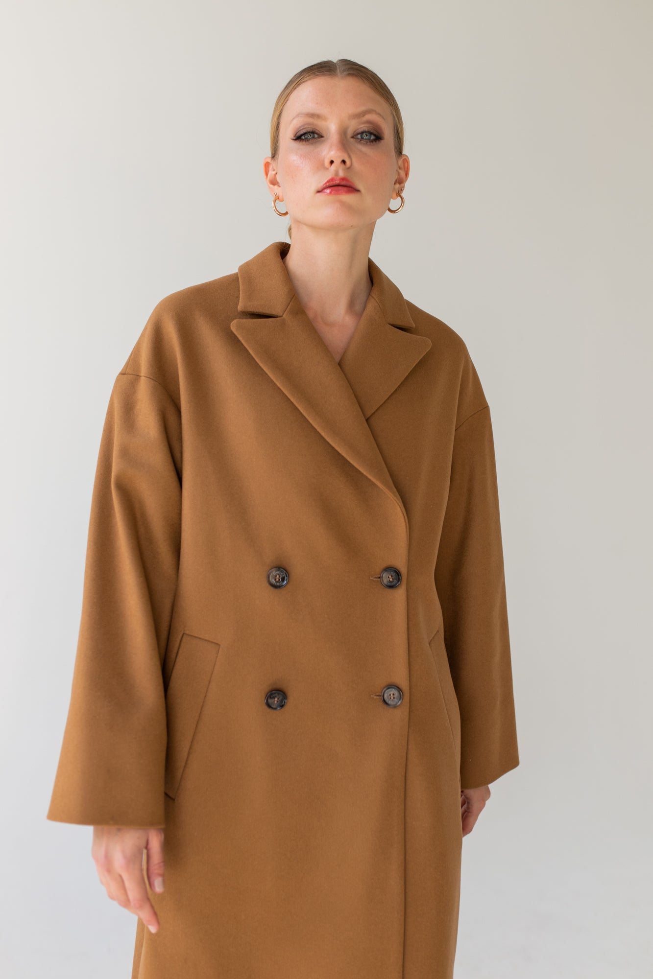 Caramel-double-breasted-cashmere-wool-coat