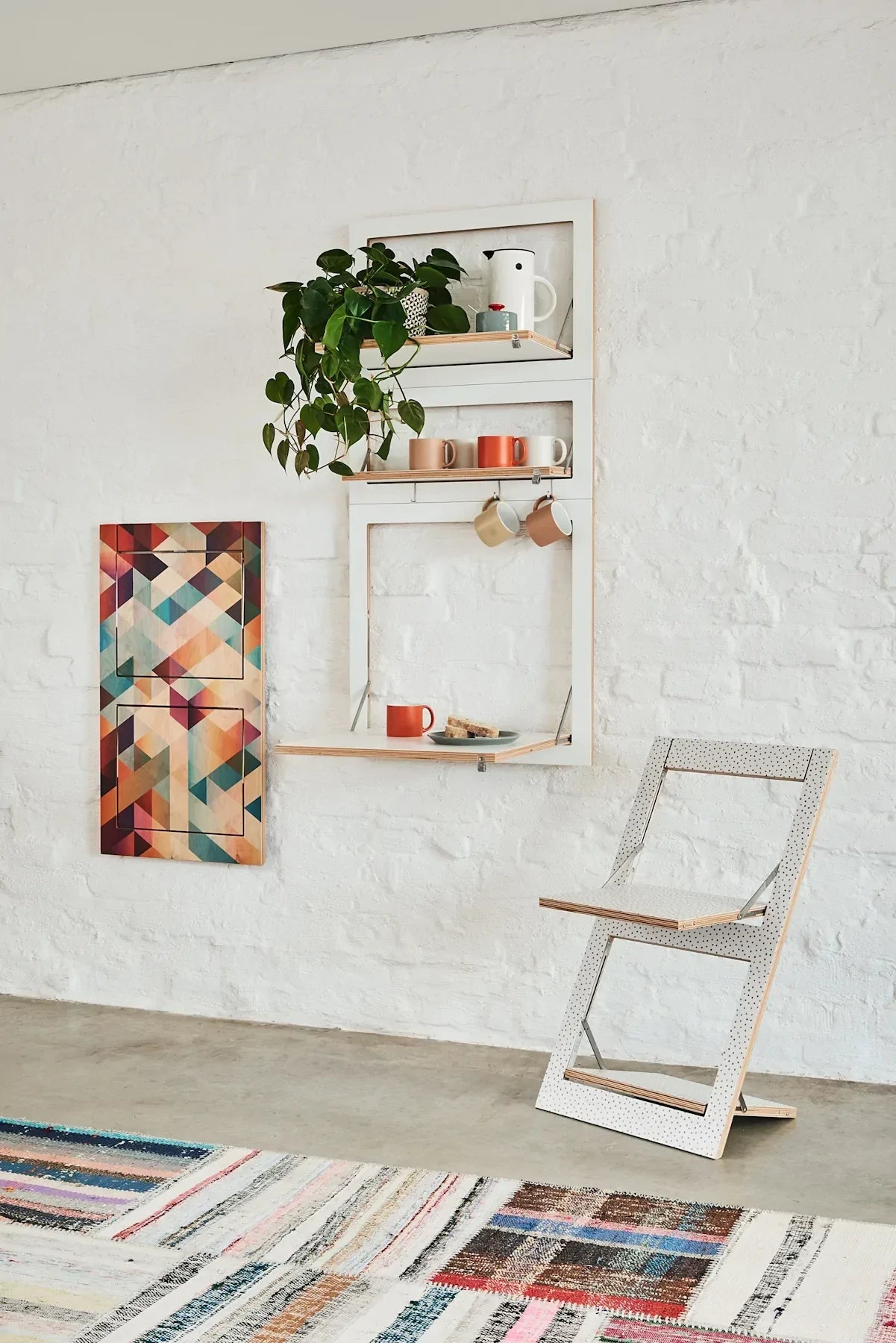 Fläpps Folding Chair – Criss Cross Green (on birch)
