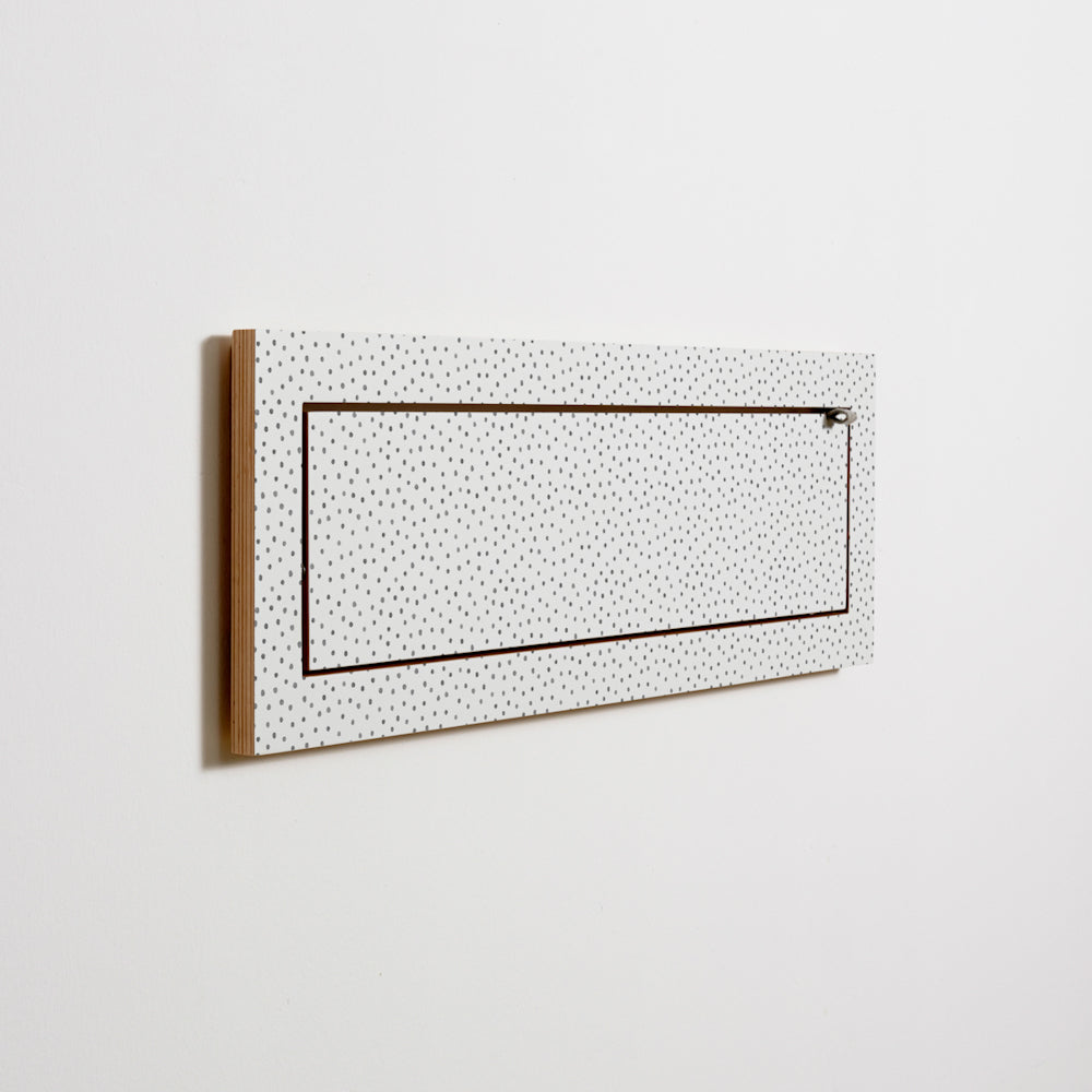 Fläpps Shelf 80×27 – Watercolor Dots