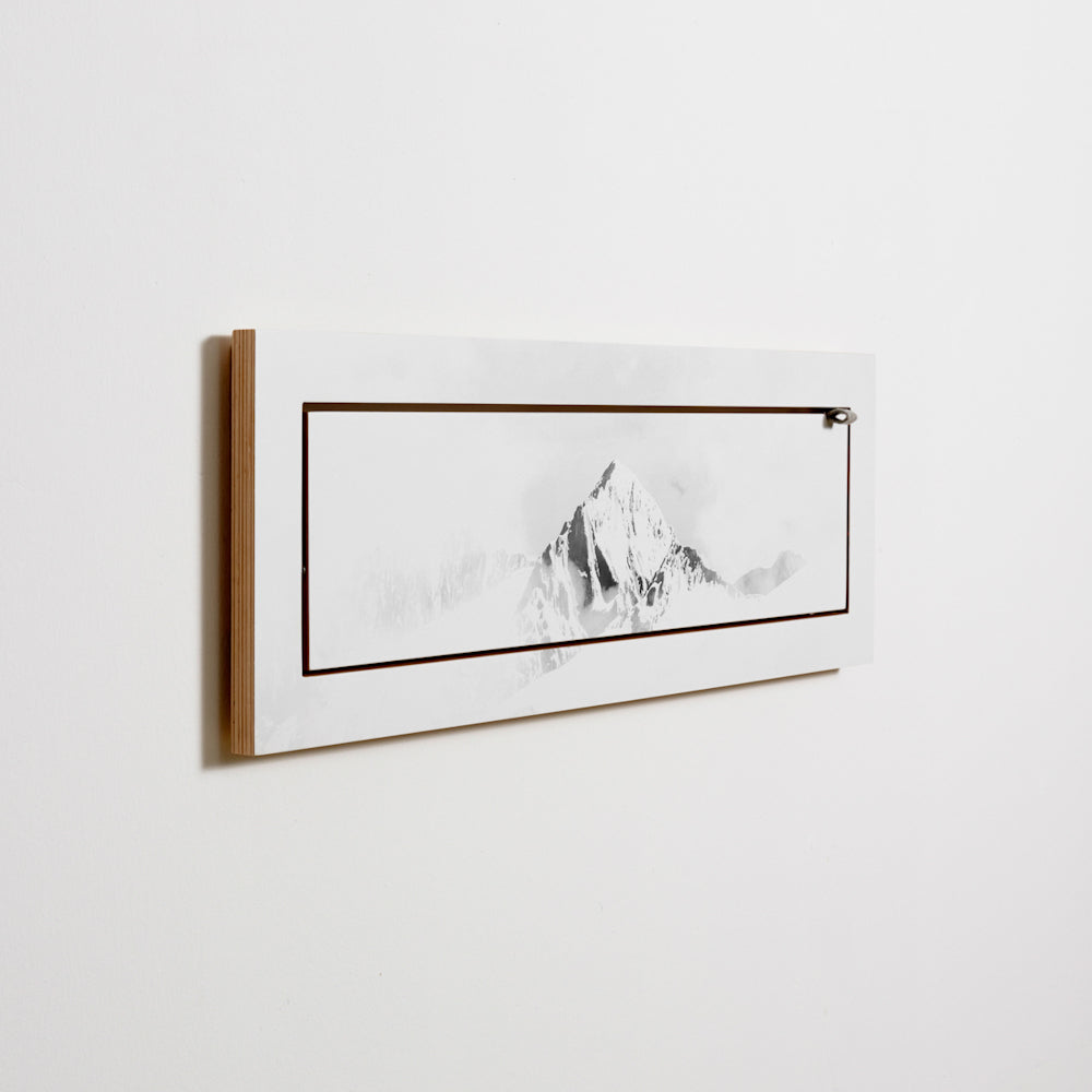 Fläpps Shelf 80×27 – Vallunaraju – Joe Mania