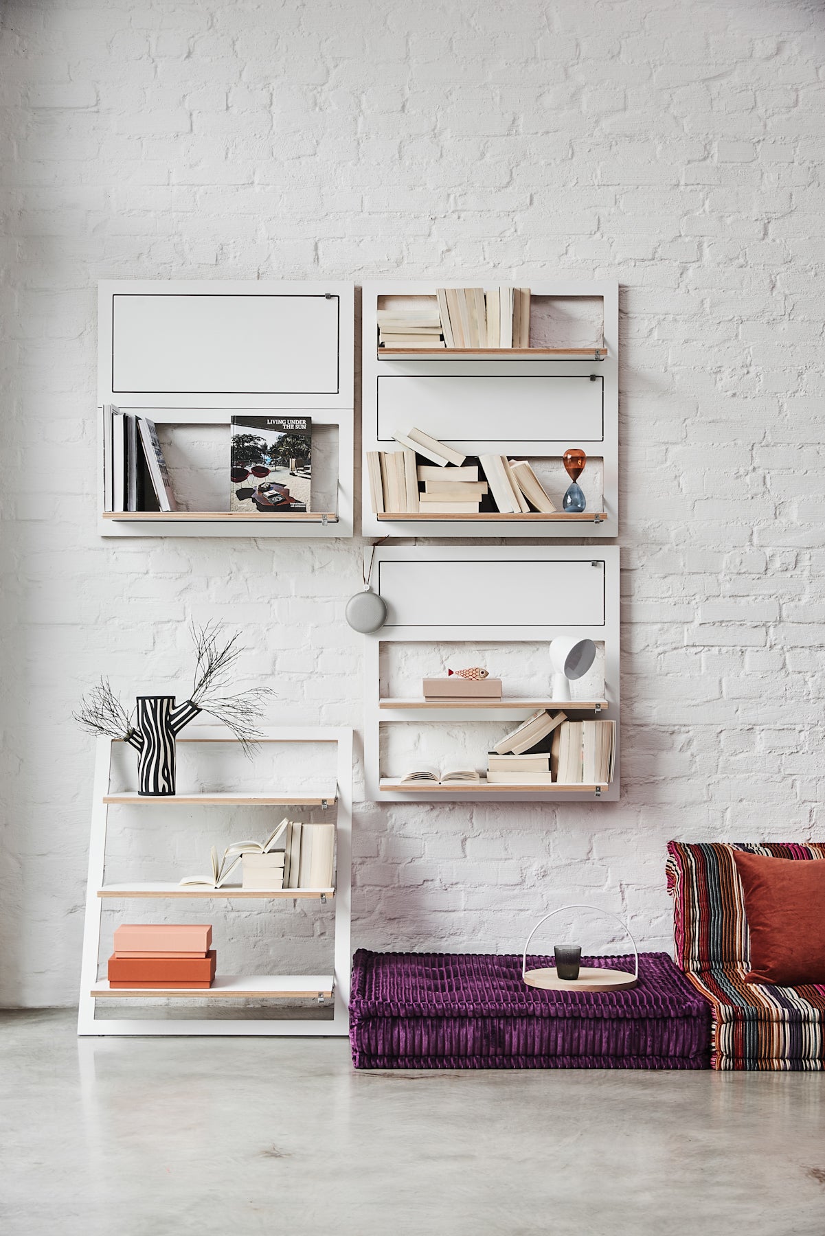 White Fläpps Leaning Shelf 80×100-3