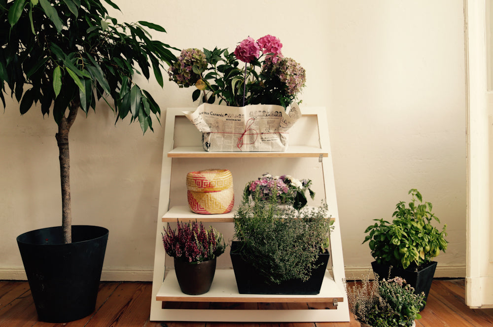 White Fläpps Leaning Shelf 80×100-3