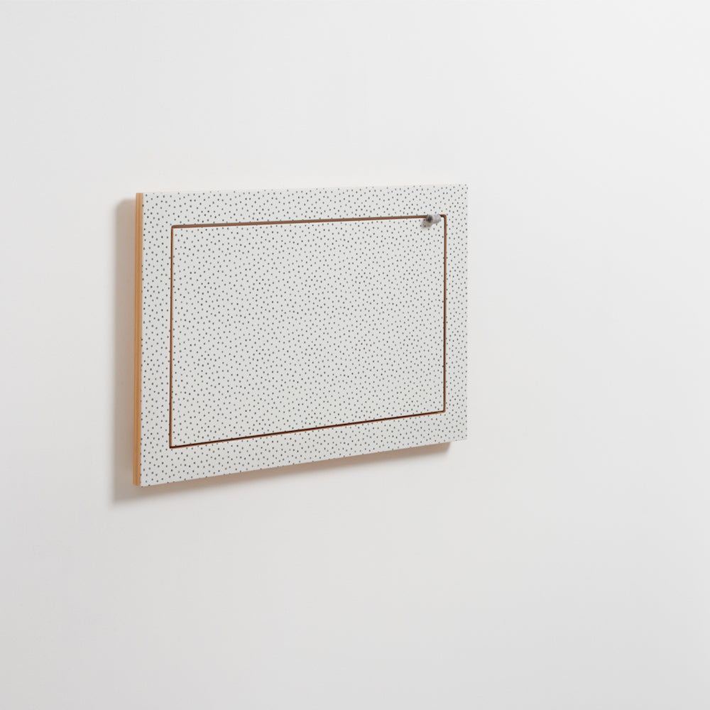 Fläpps Shelf 60×40 – Watercolor Dots