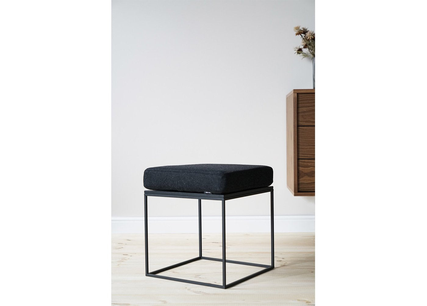 Feo Pouf Wool