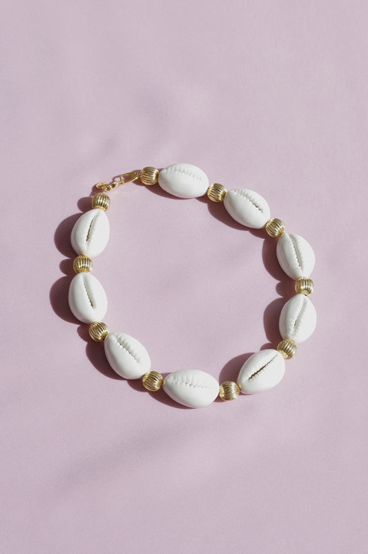 Porcelain Cowrie Shell Collar Necklace