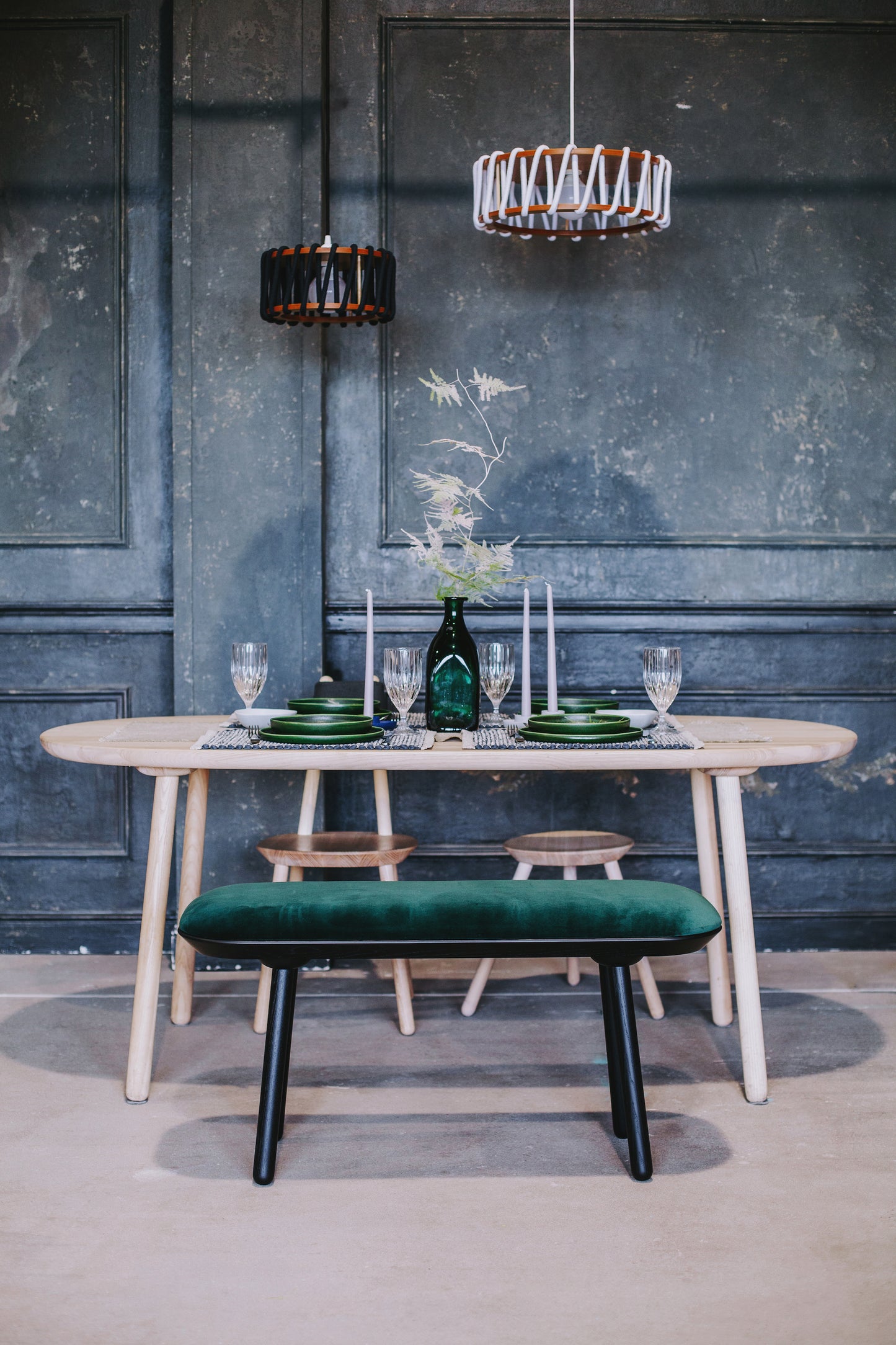 Green Naïve Bench L1000 Velour and ash wood dining table