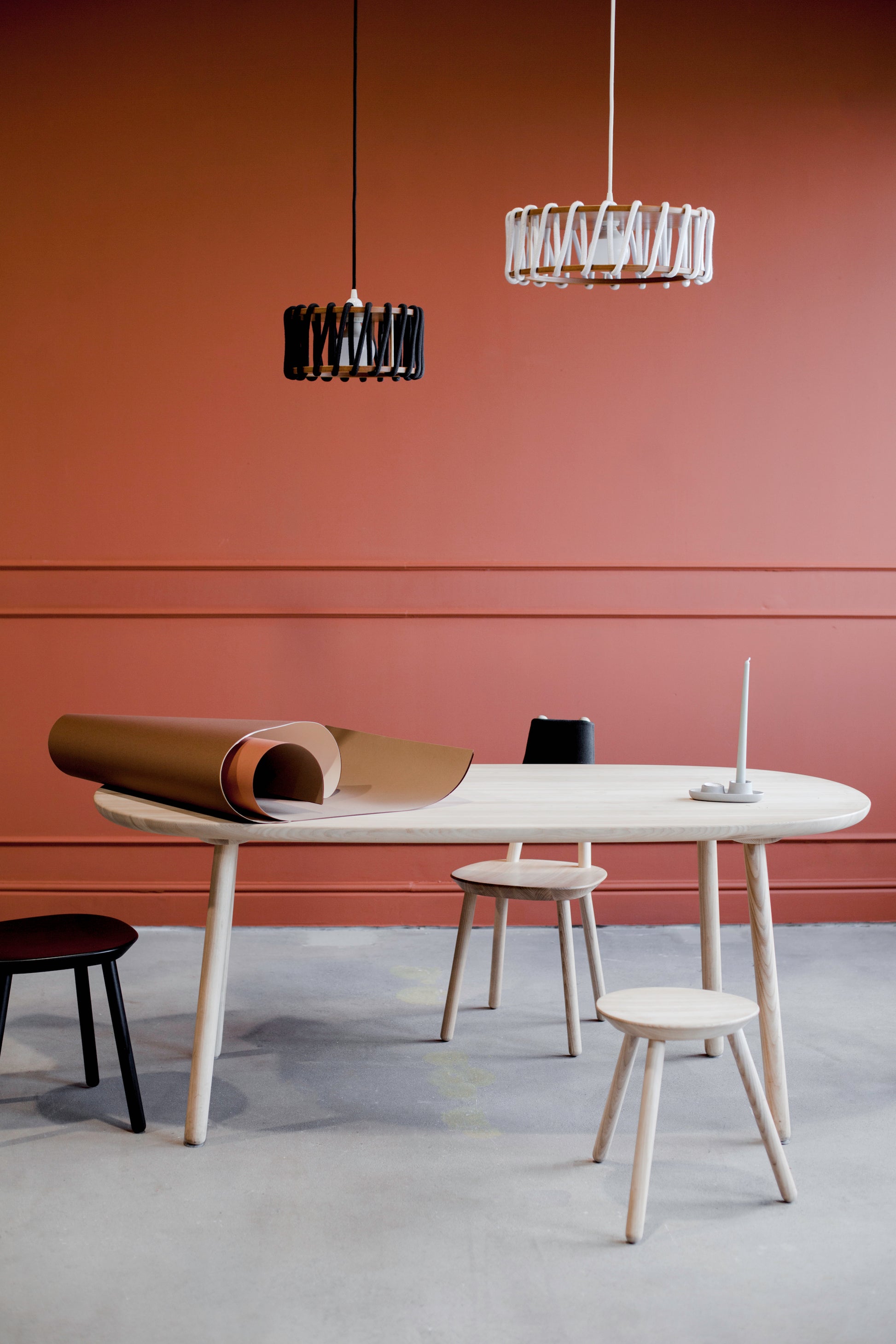 Naïve Solid Ash Wood Dining Table D1800
