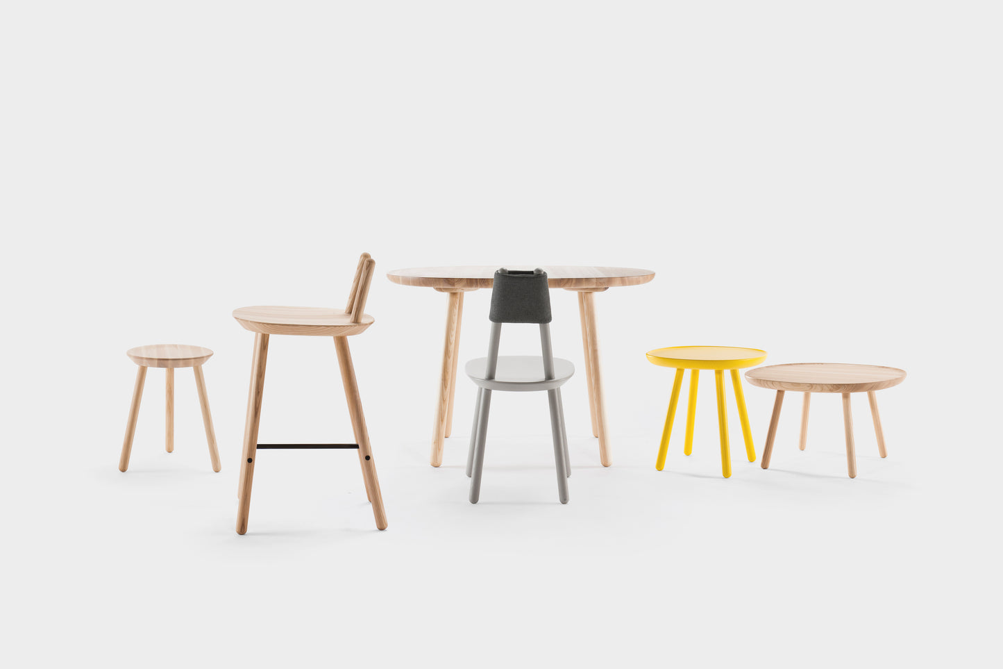 naïve-semi-bar-stool-solid-ash-natural-ash