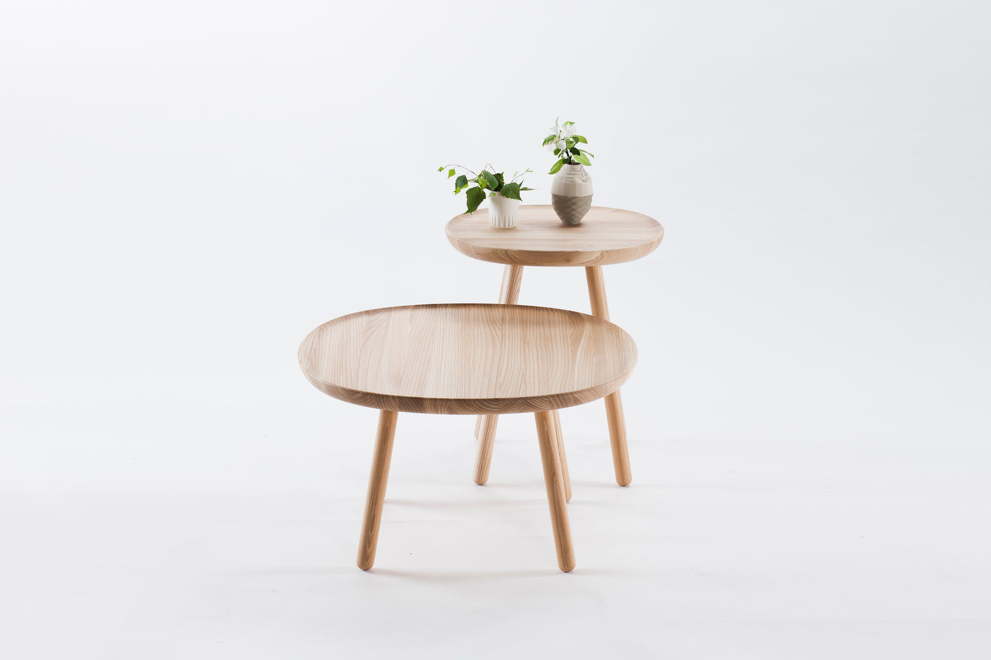 Naïve Side Table D450