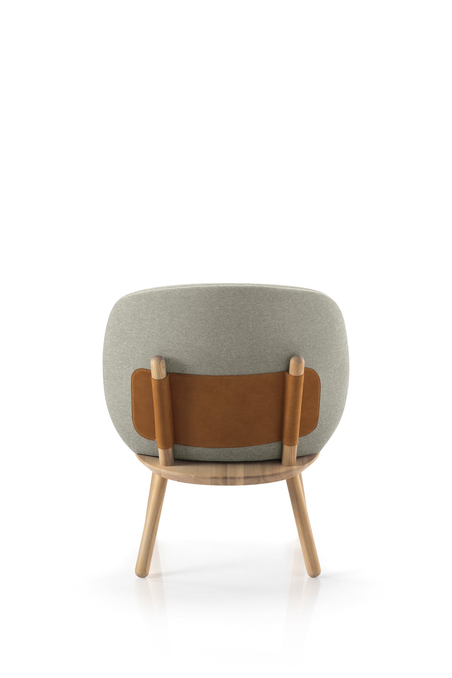 Naïve Low Chair Delius Gavi