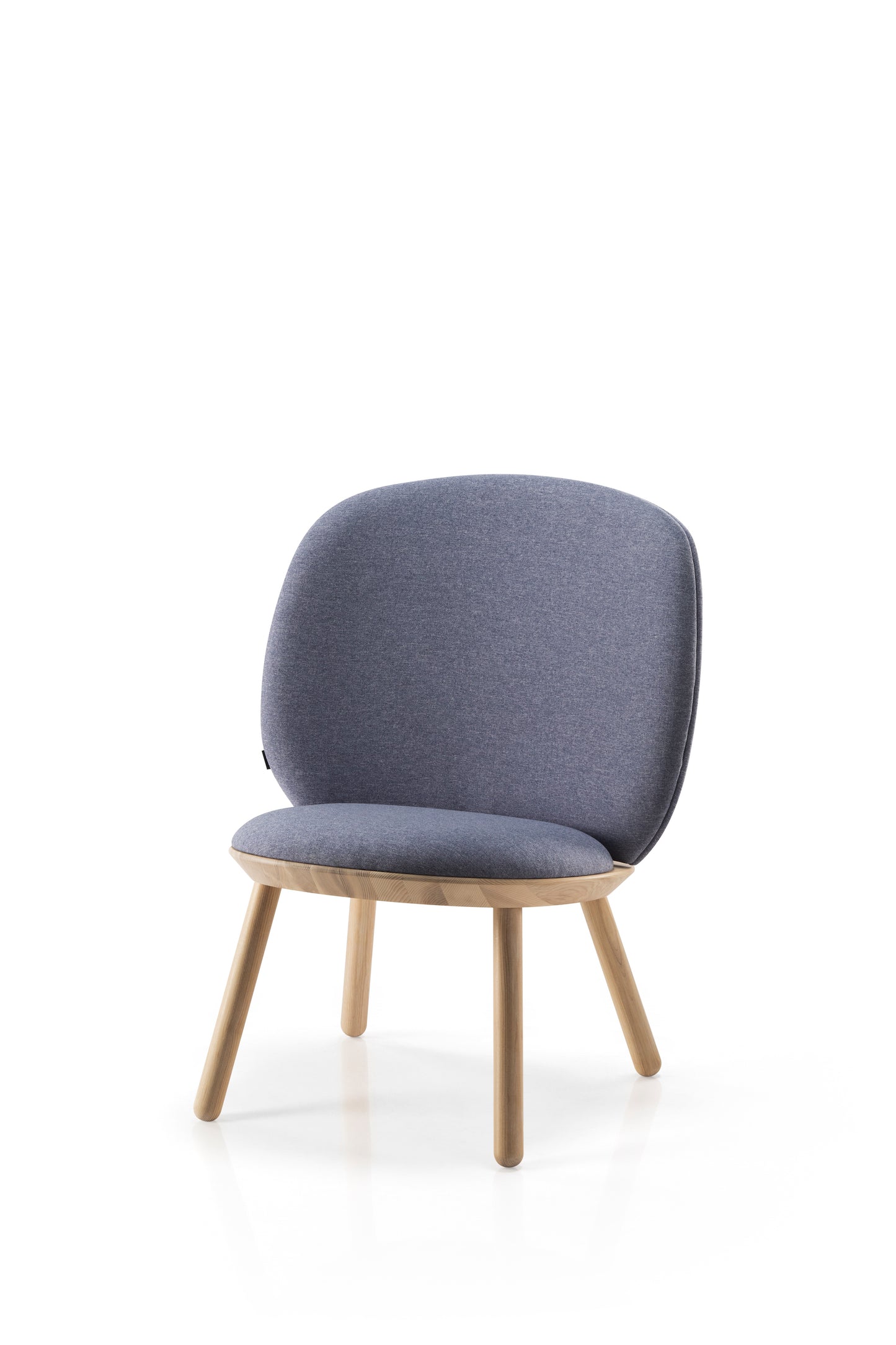 Naïve Low Chair Delius Gavi
