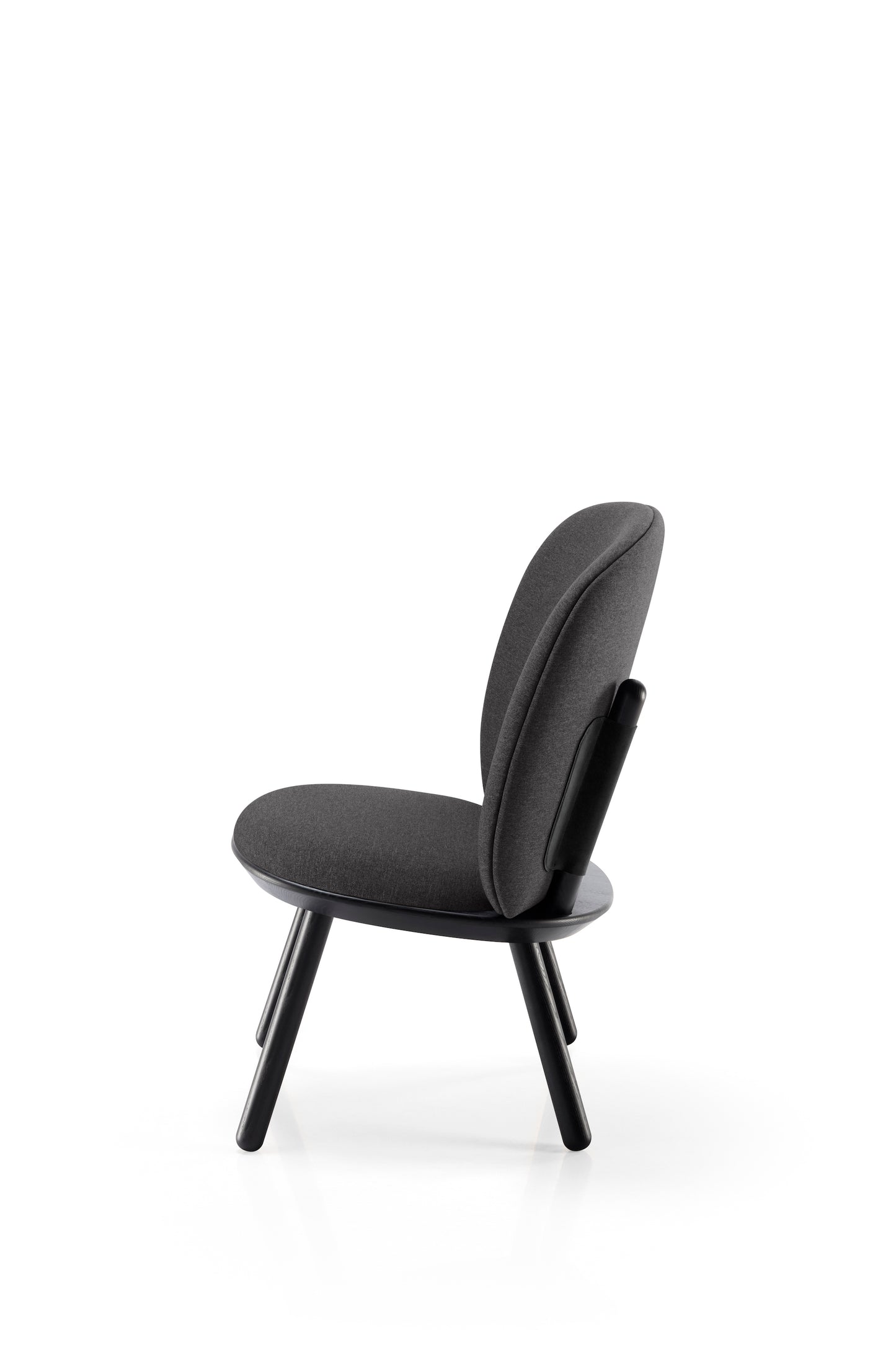 Naïve Low Chair Delius Gavi