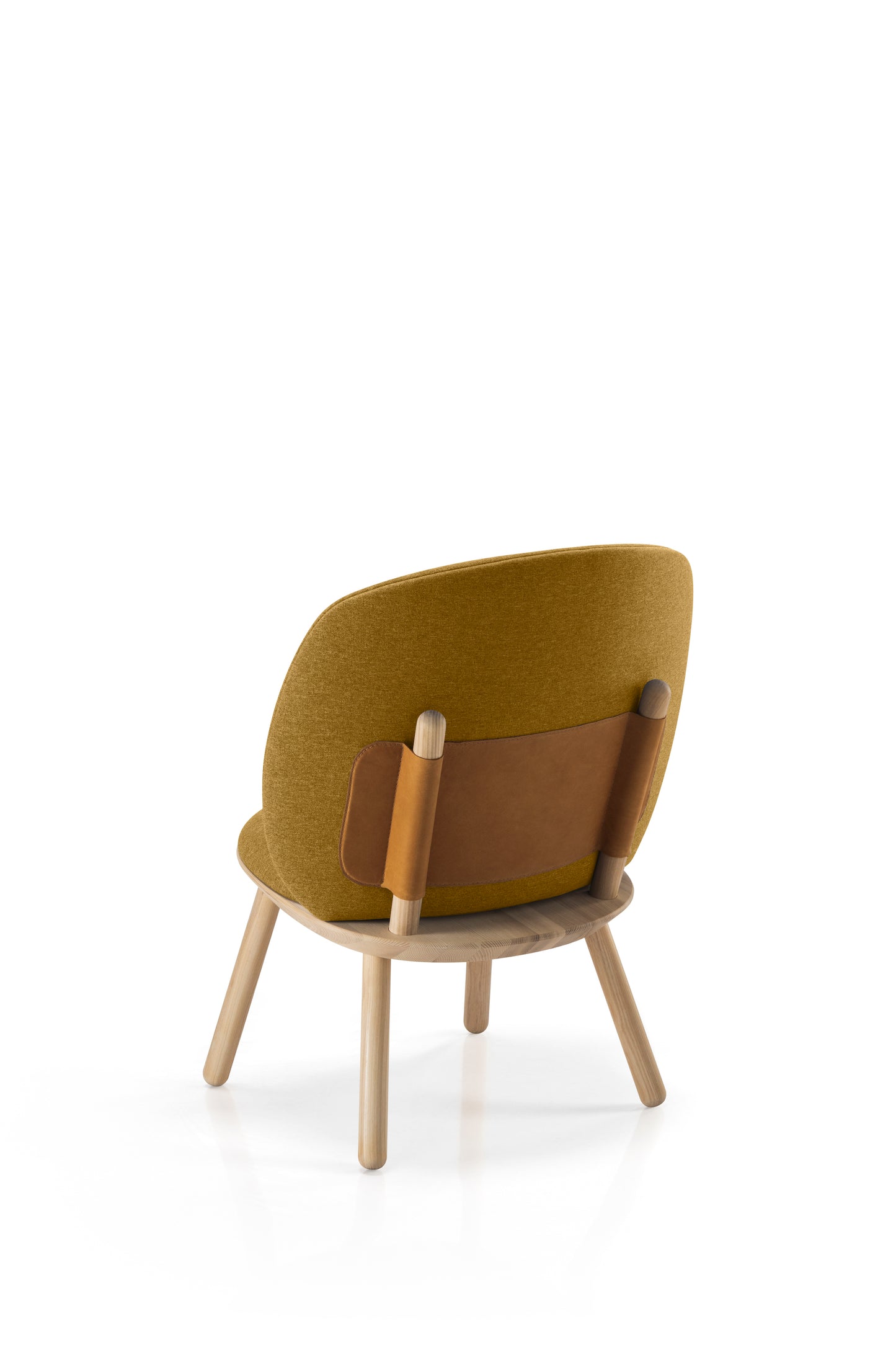Naïve Low Chair Delius Gavi
