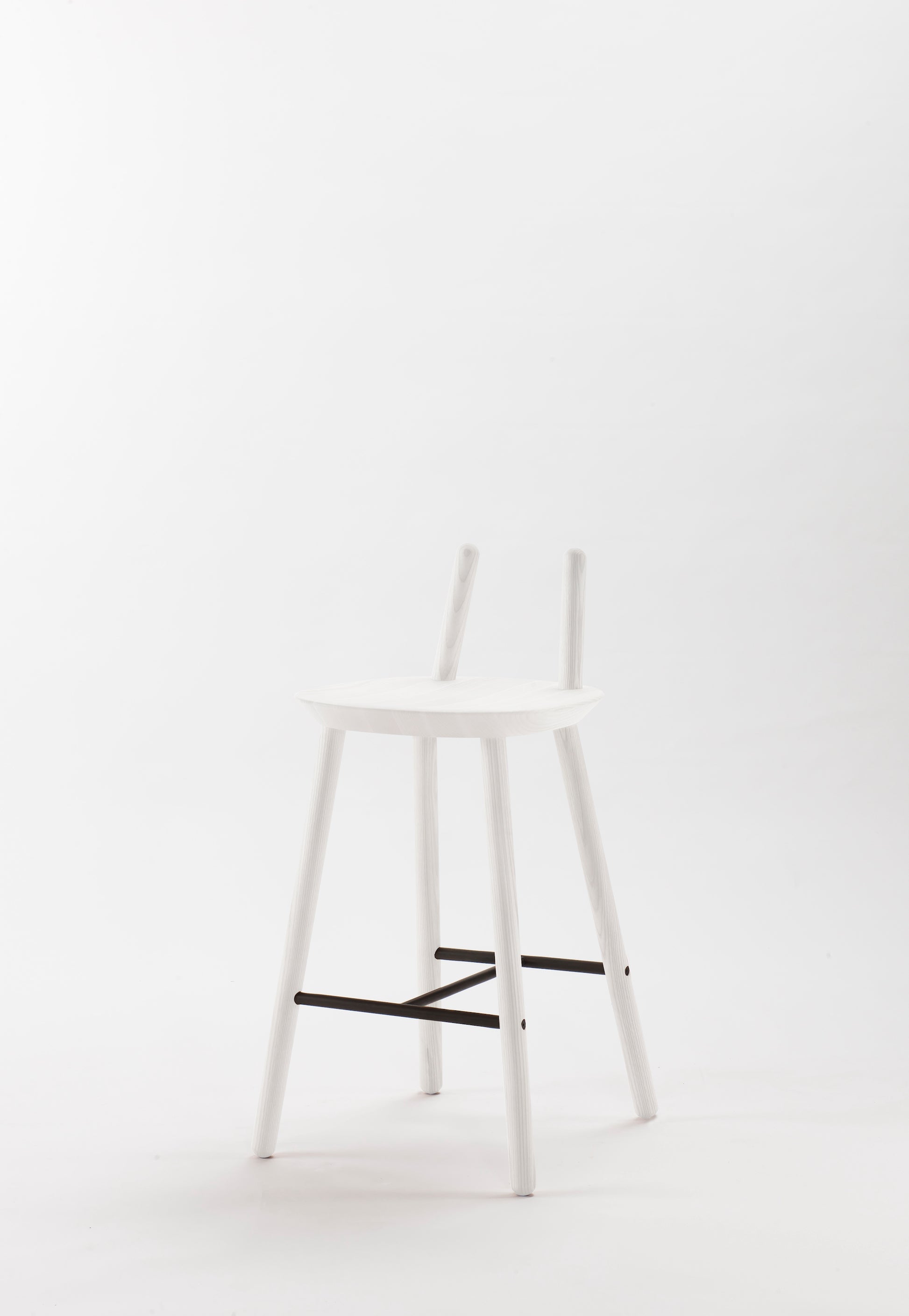 naïve-semi-bar-stool-solid-ash-white