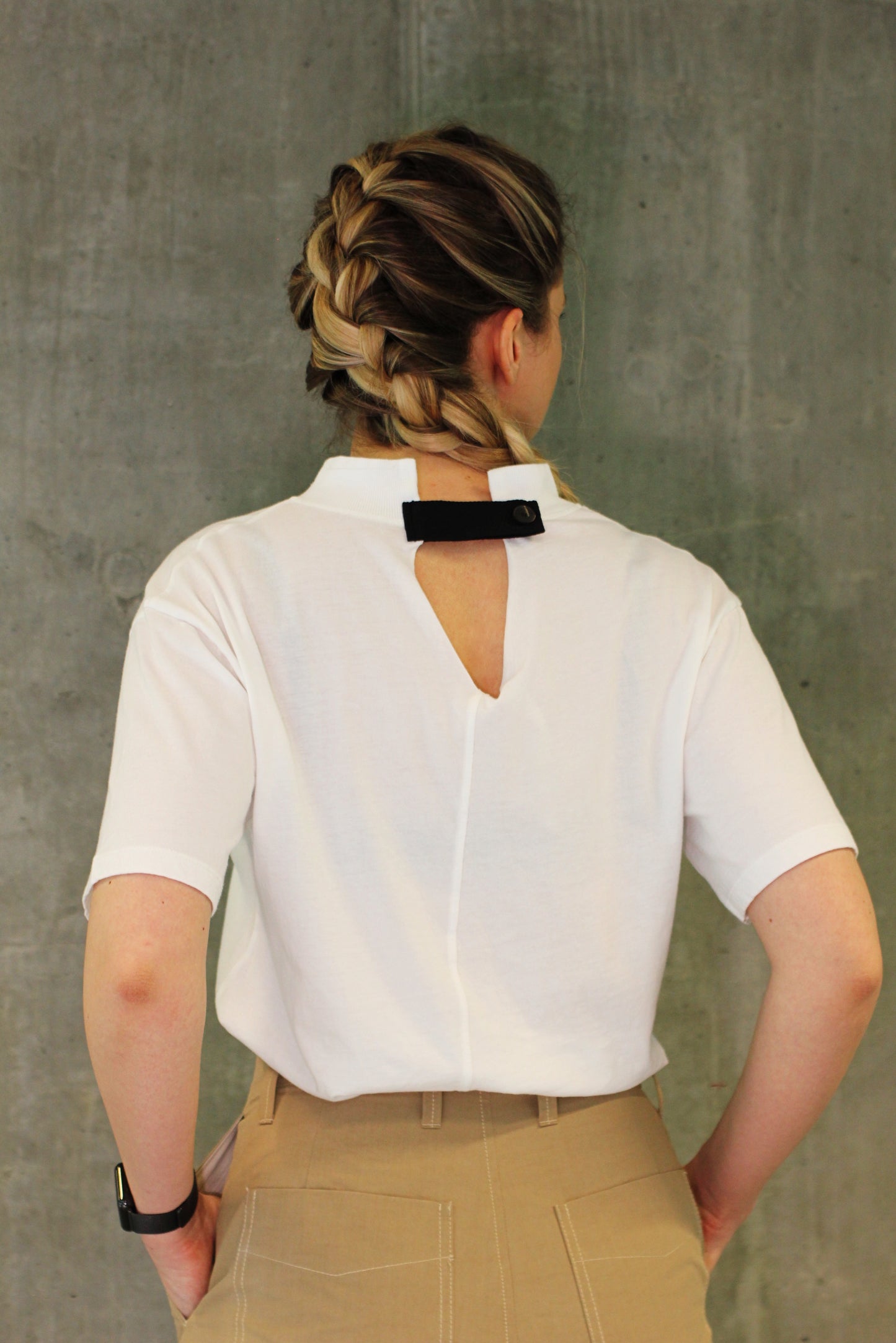 Intento Vela Loose-Fit Pants