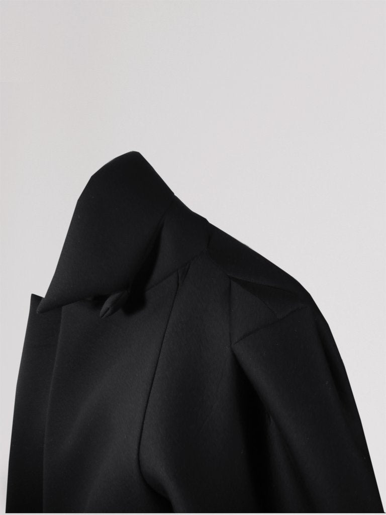 Unisex Origami Triangle Shoulder Wool Coat