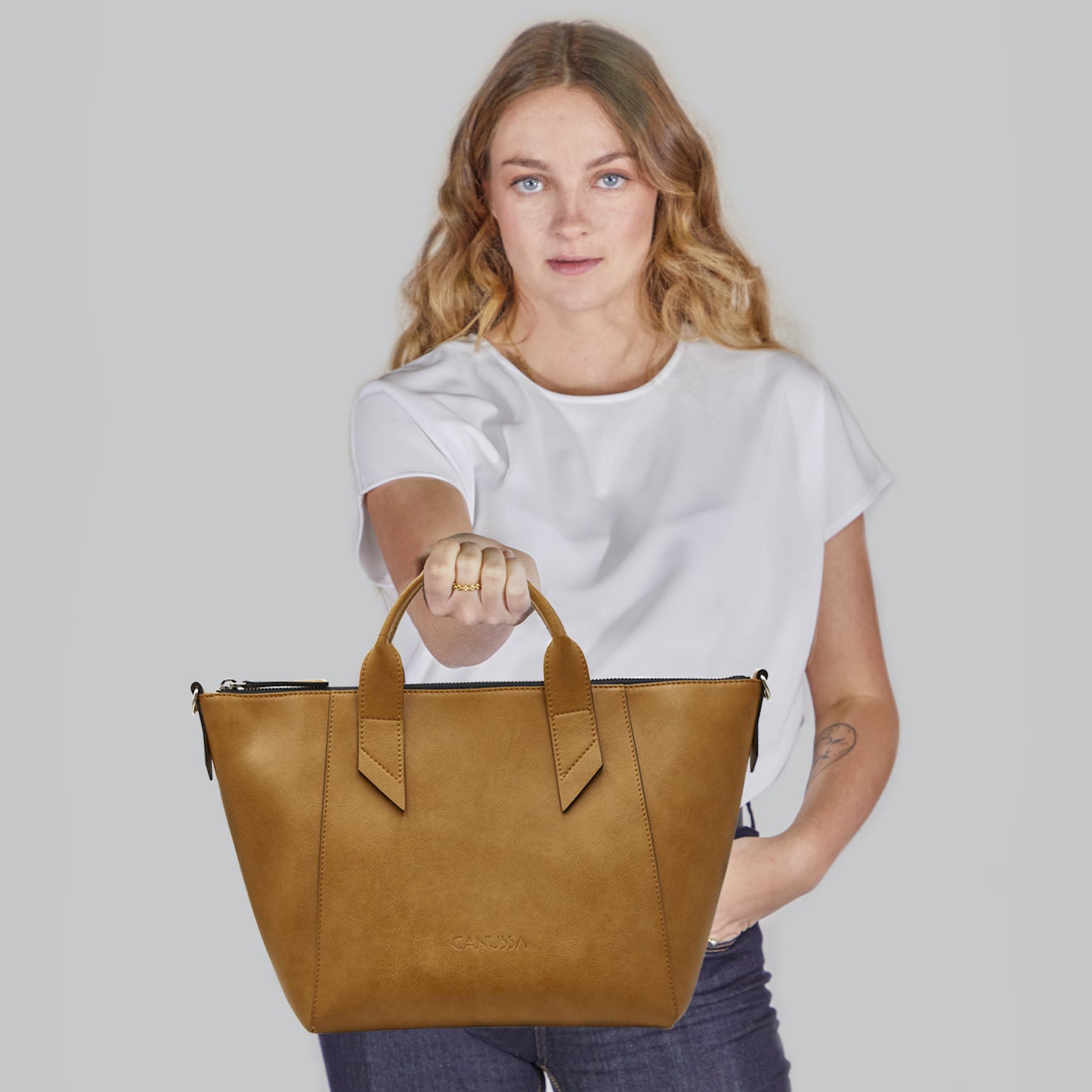 Trotto Vegan Crossbody Bag - Canussa