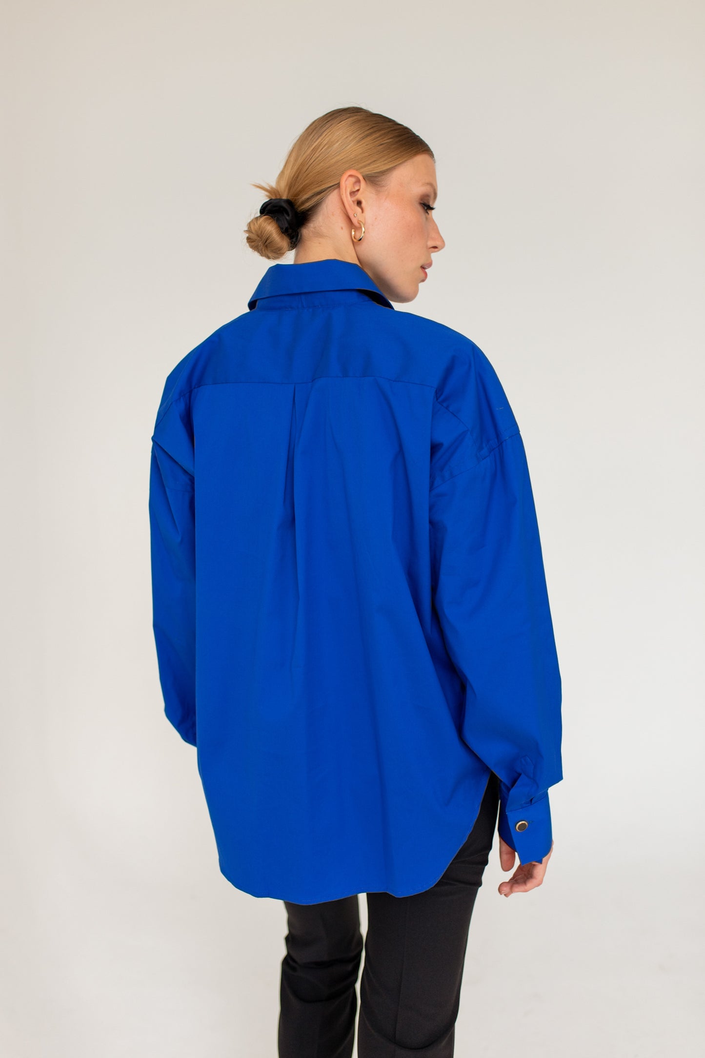 Classic Oversized Sapphire Shirt