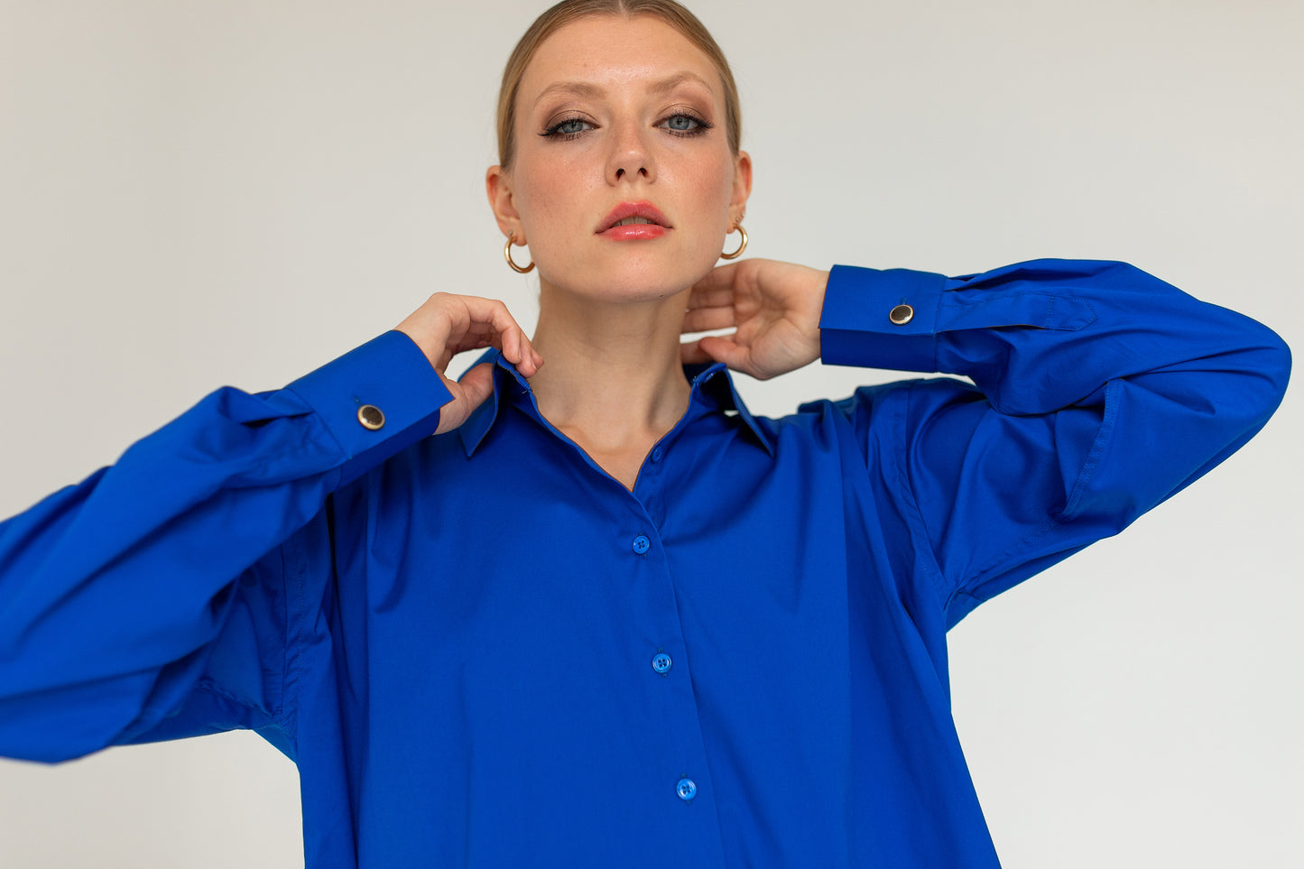 Classic Oversized Sapphire Shirt