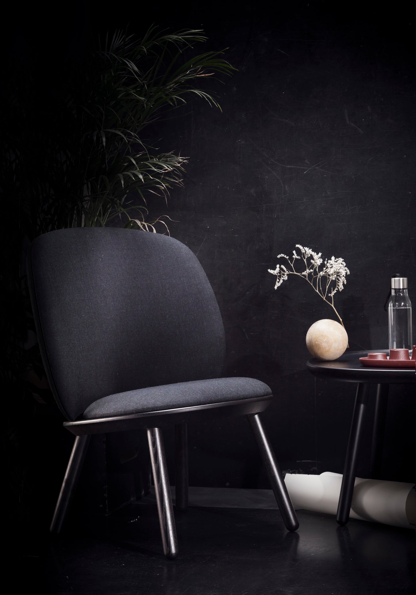 Naïve Low Chair Delius Gavi