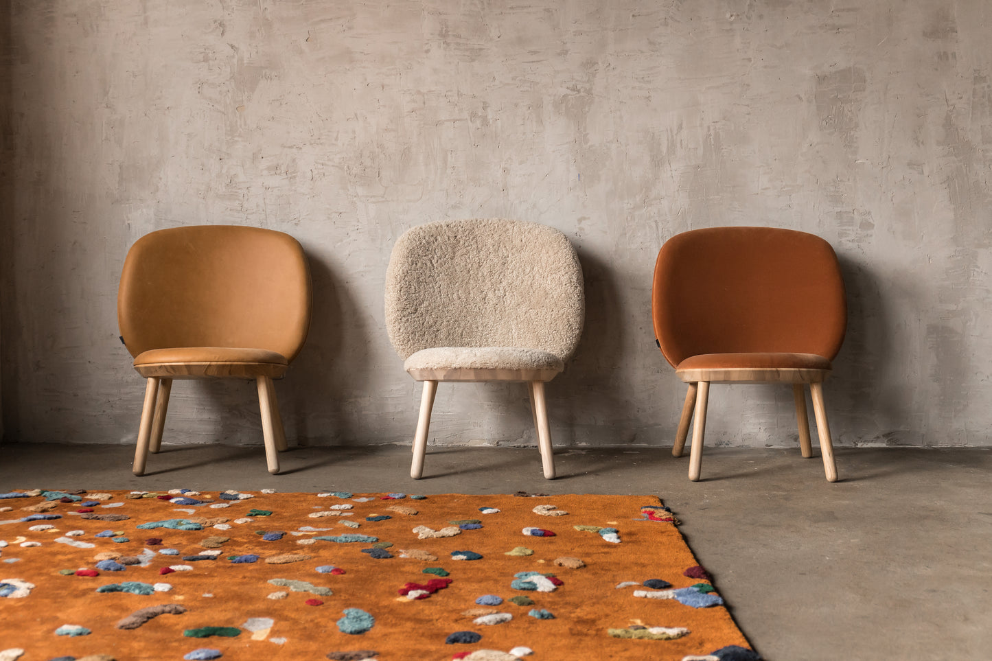 Naïve Low Chair - Hulst Dark Brown Leather
