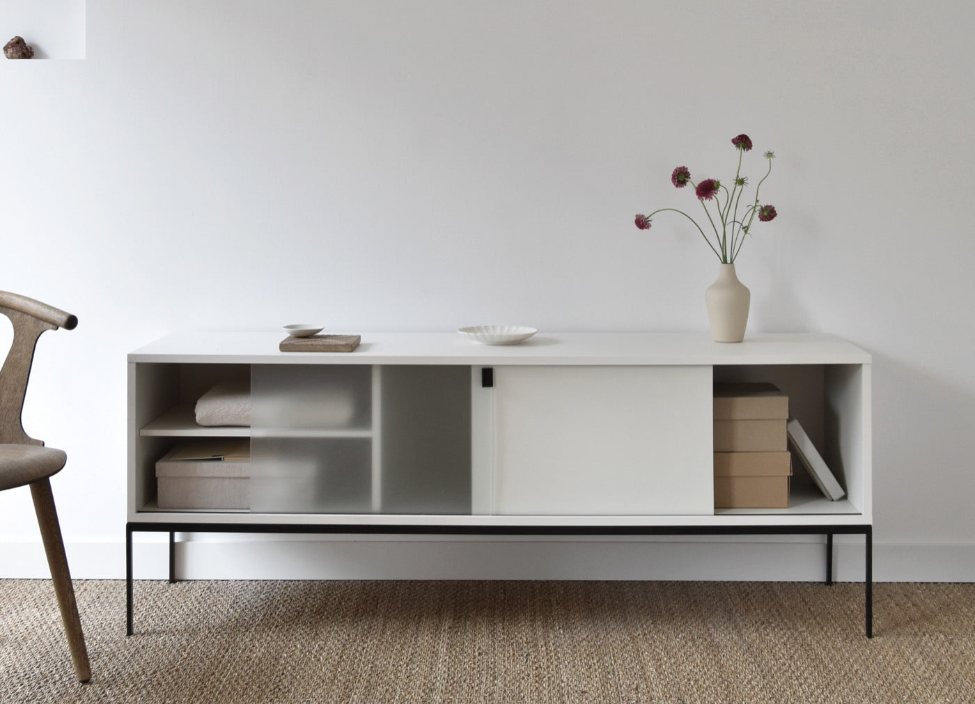 Met TV Stand