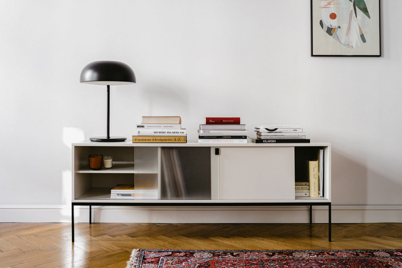 Met TV Stand