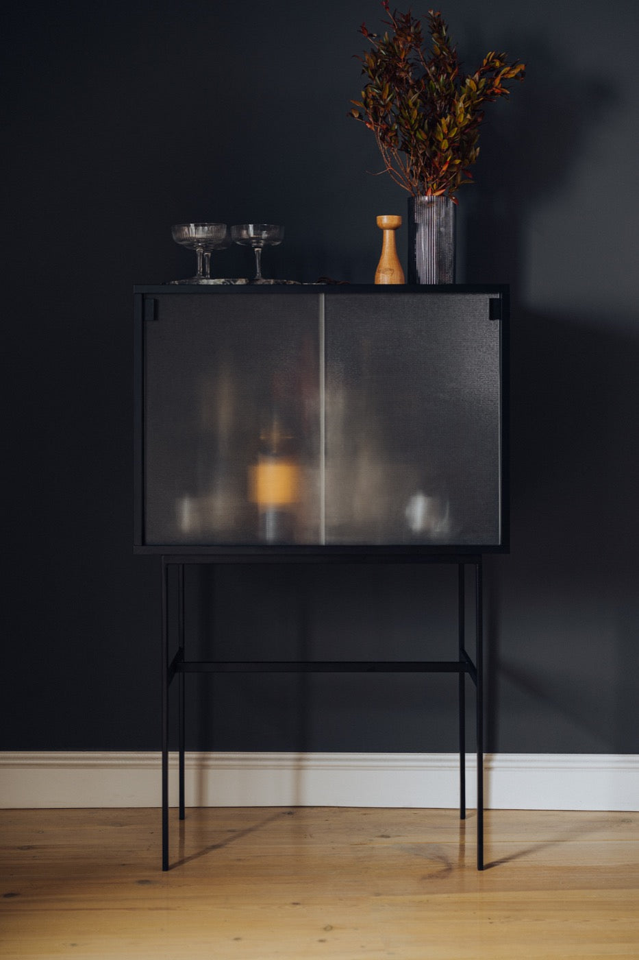 Lekko Cabinet black