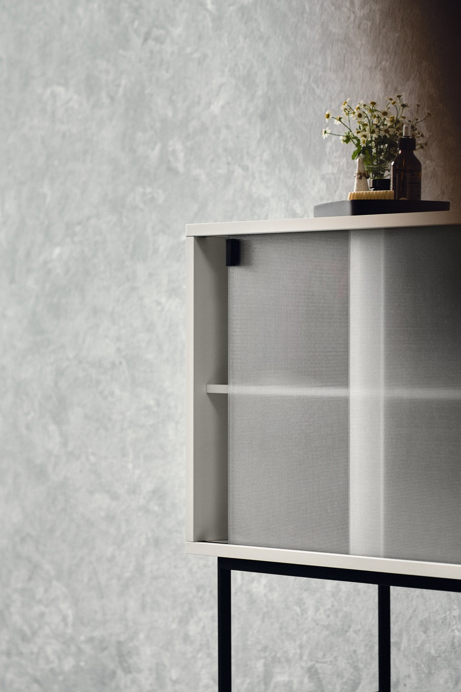 Lekko Cabinet white