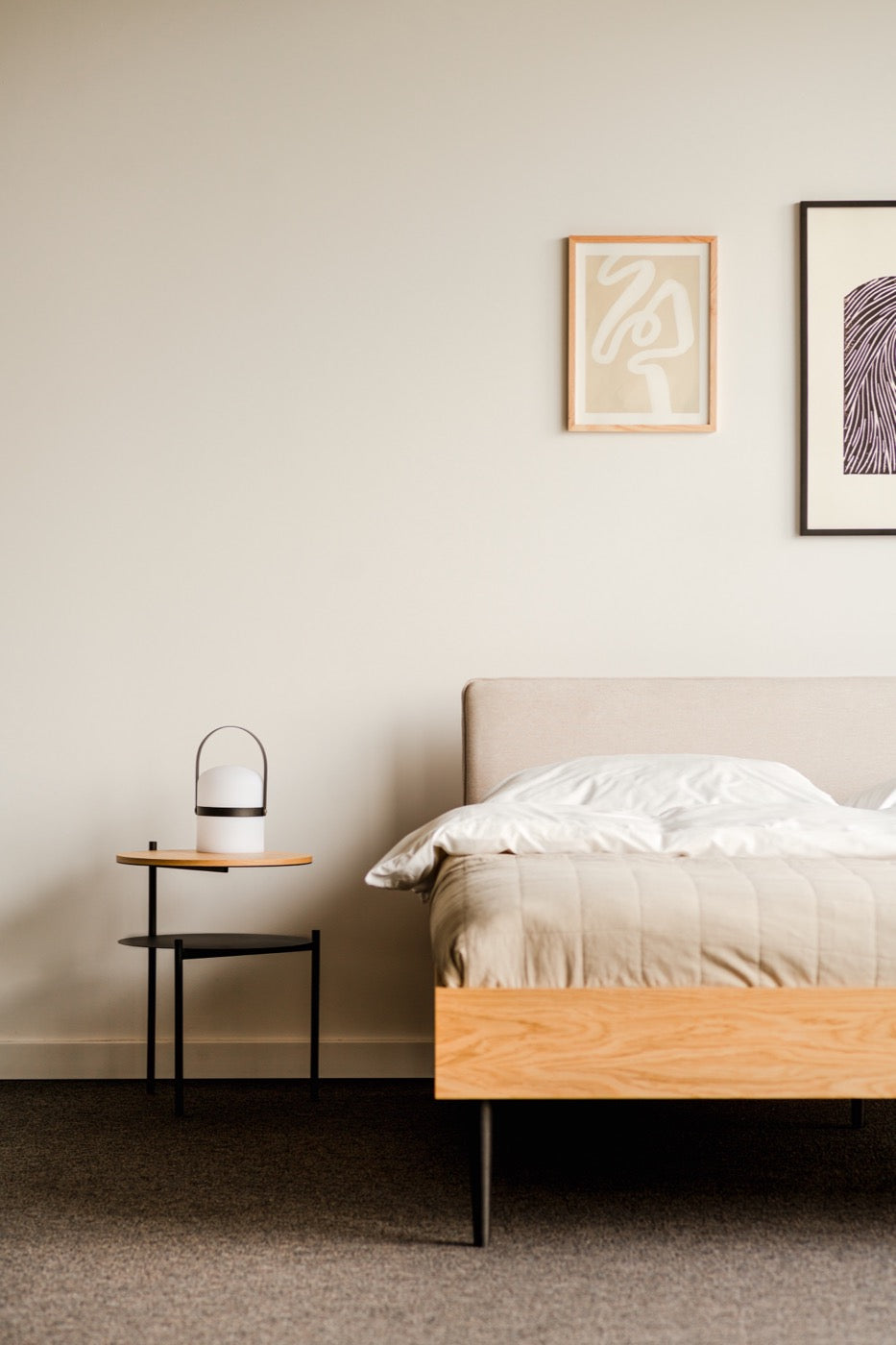 Streiko Oak Bed