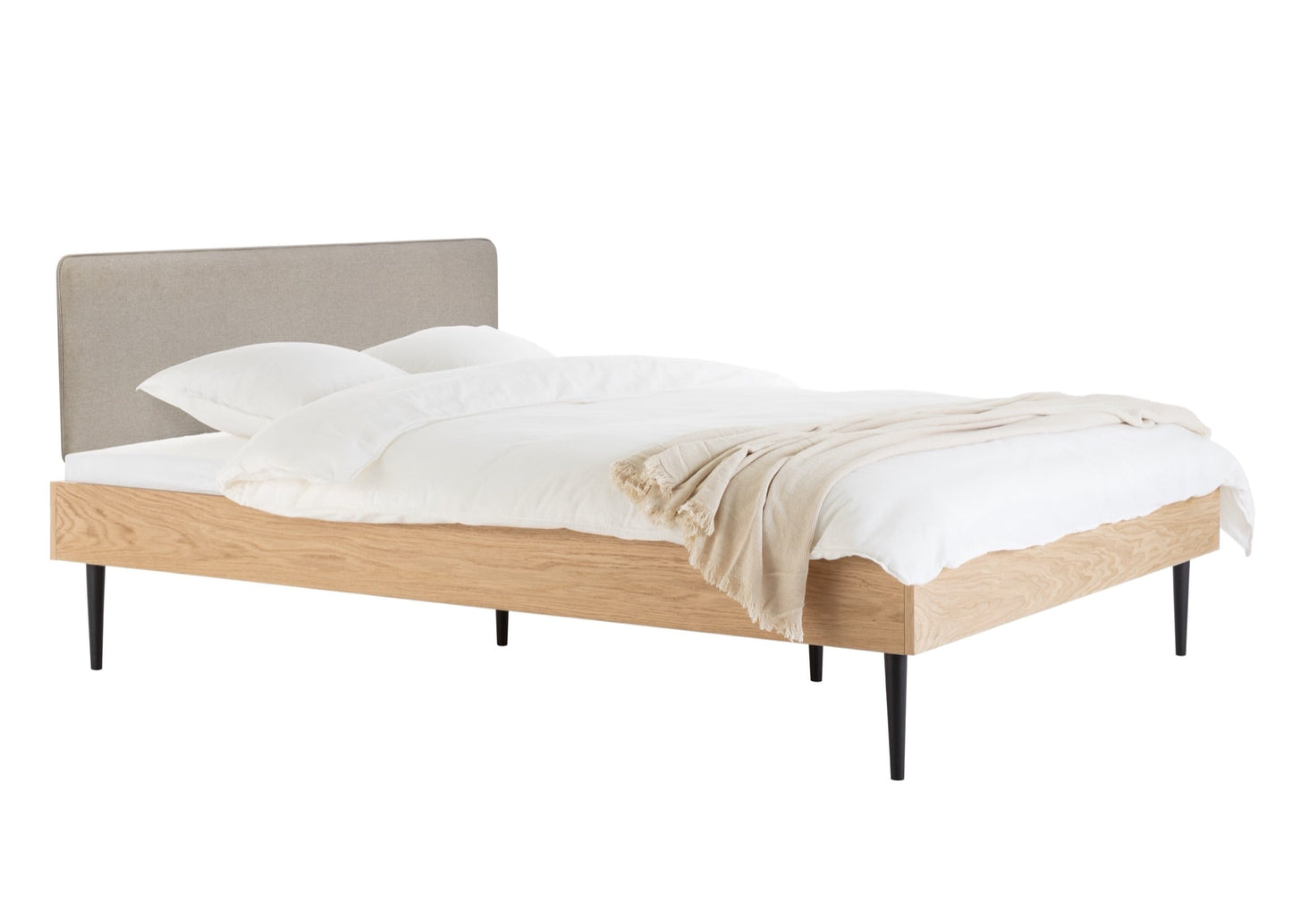 Streiko Oak Bed