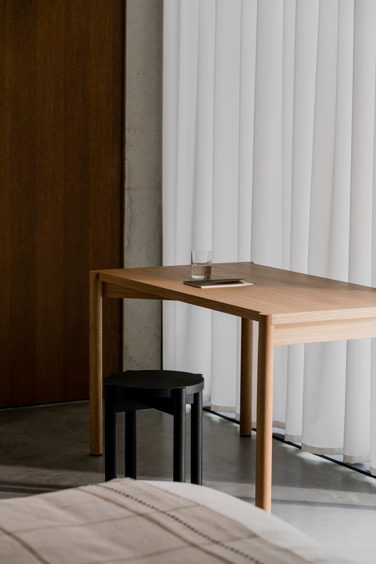 Hopp Oak Stool