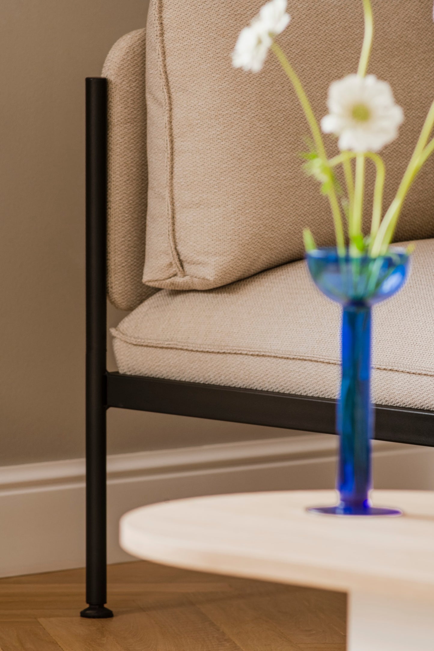 Toom Lounge Chair