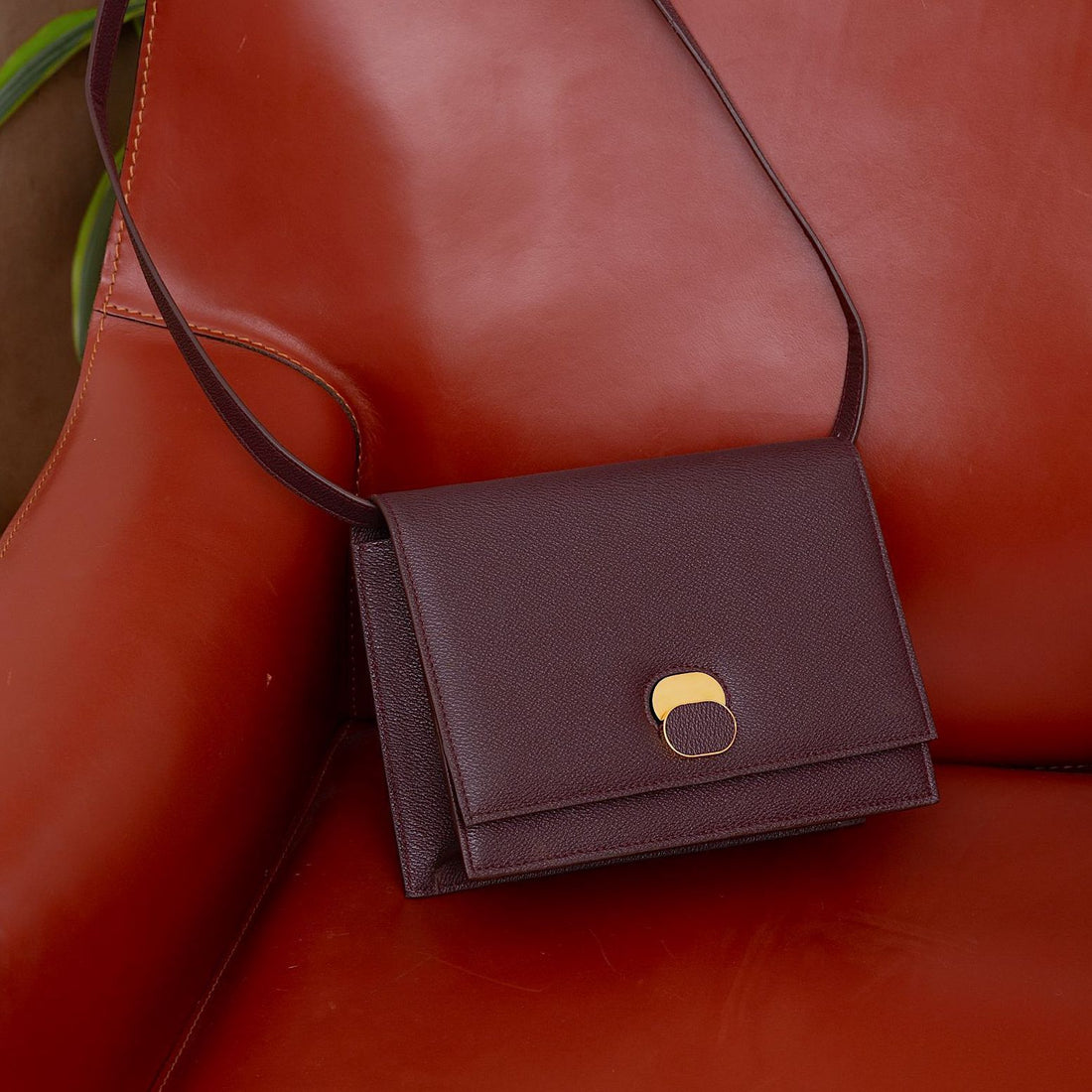 VEGAN LEATHER- HOW SUSTAINABLE IS IT REALLY?