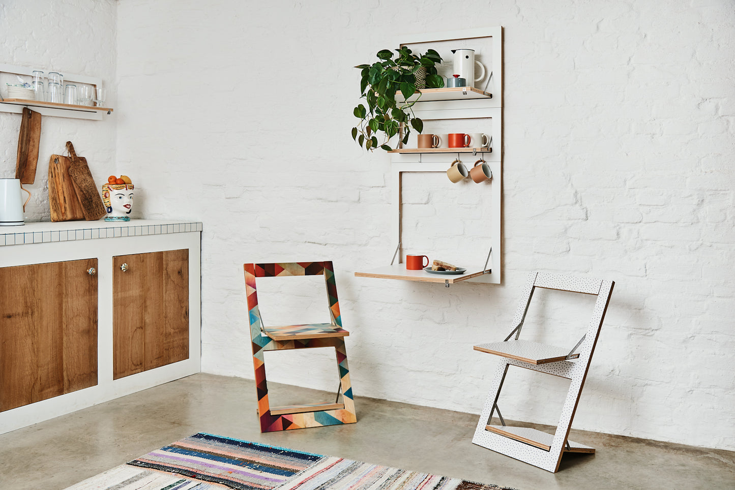 Fläpps Folding Chair – Watercolor Dots