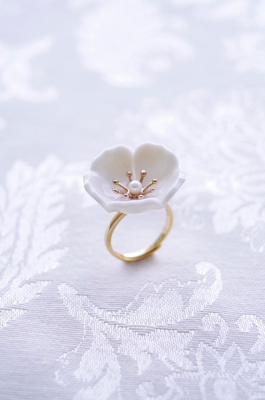 Snow-White Porcelain Plum Blossom Ring