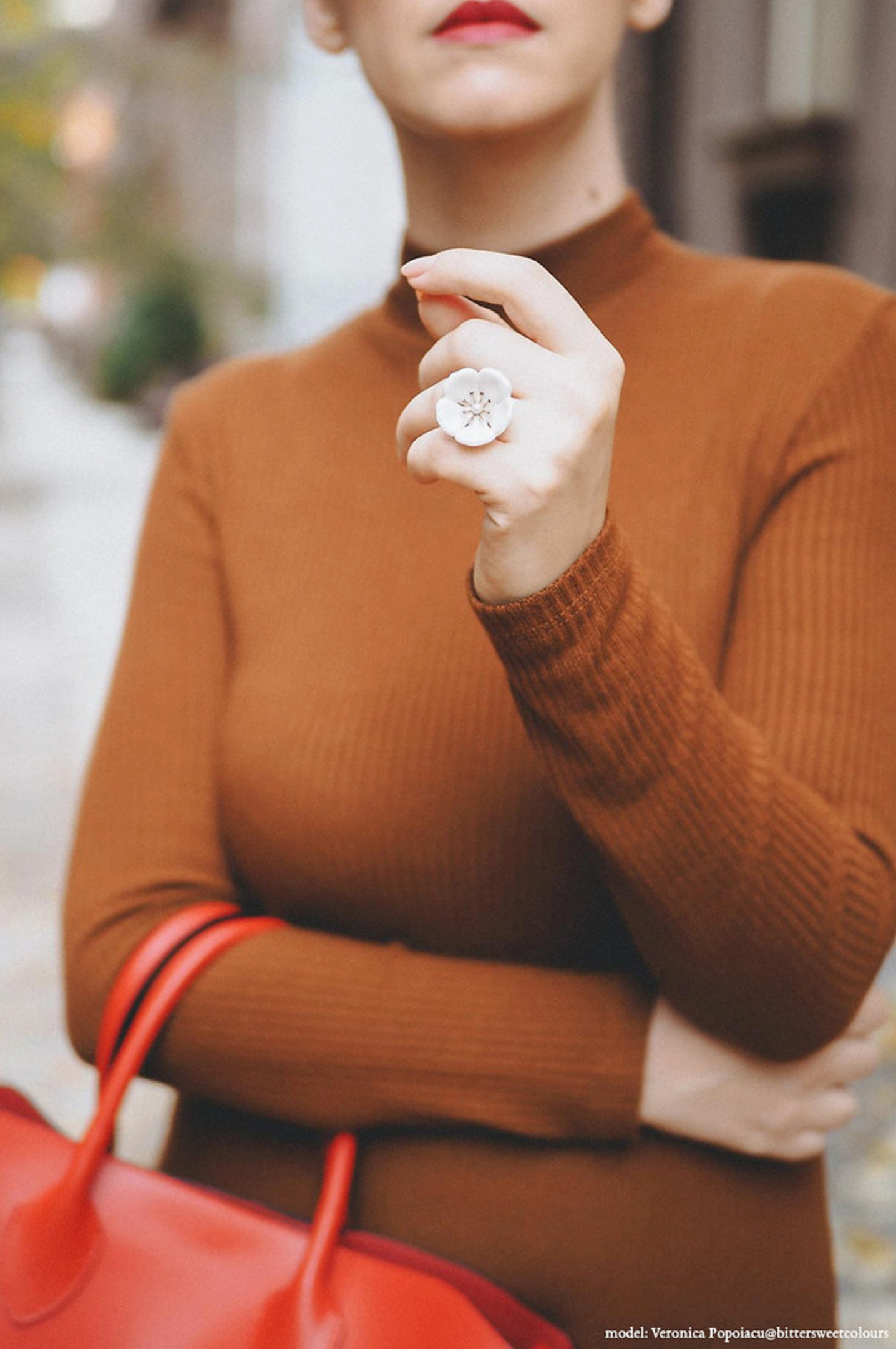 Snow-White Porcelain Plum Blossom Ring