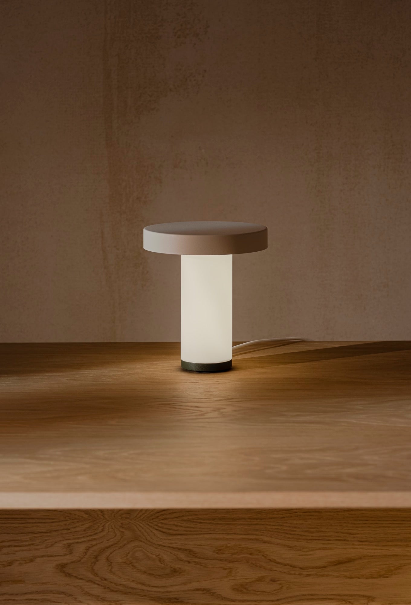 Soko LED Table Lamp